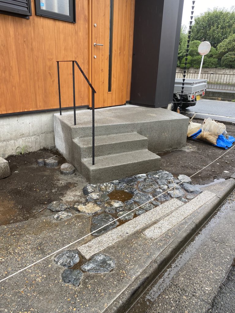 上水南町の庭